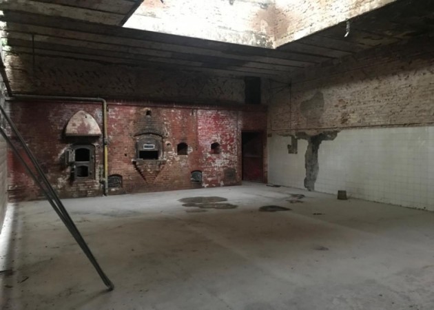 Gran local de 8,66 x 56 mts. Ideal para supermercado o emprendimiento gastronómico. Excelente zona!