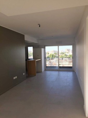 Departamento de 2 ambientes A ESTRENAR con balcón al c/frente, cocina y baño completo. Detalles de categoría!