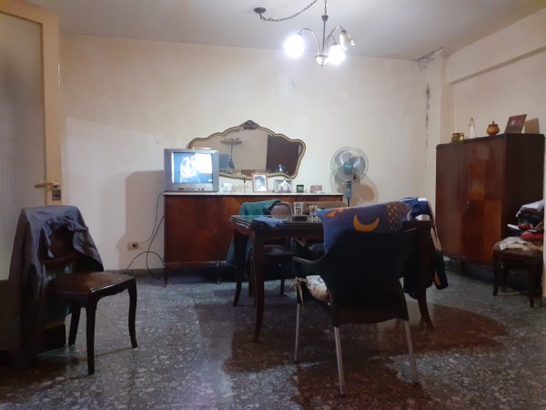 Casa en lote propio de 8.66 x 24 con garaje y un local" EXCELENTE UBICACION" Frente a Inst. San José