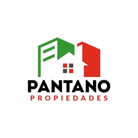 Hermosa casa de 4 amb. en 2 plantas con gran fondo parquizado y piscina climatizada. Garage, patio y 3 baños.